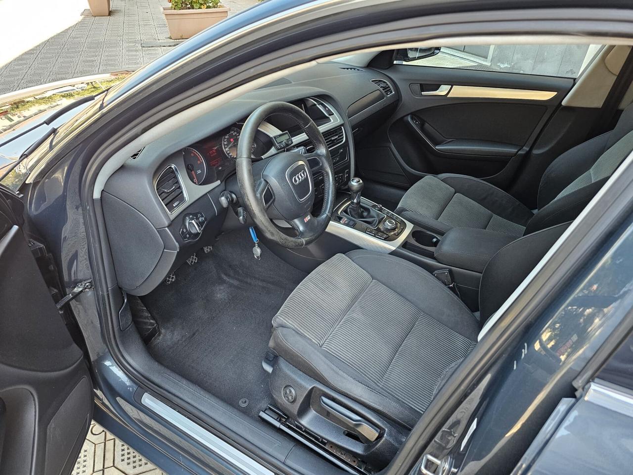 Audi A4 2.0 TDI 143CV S-Line