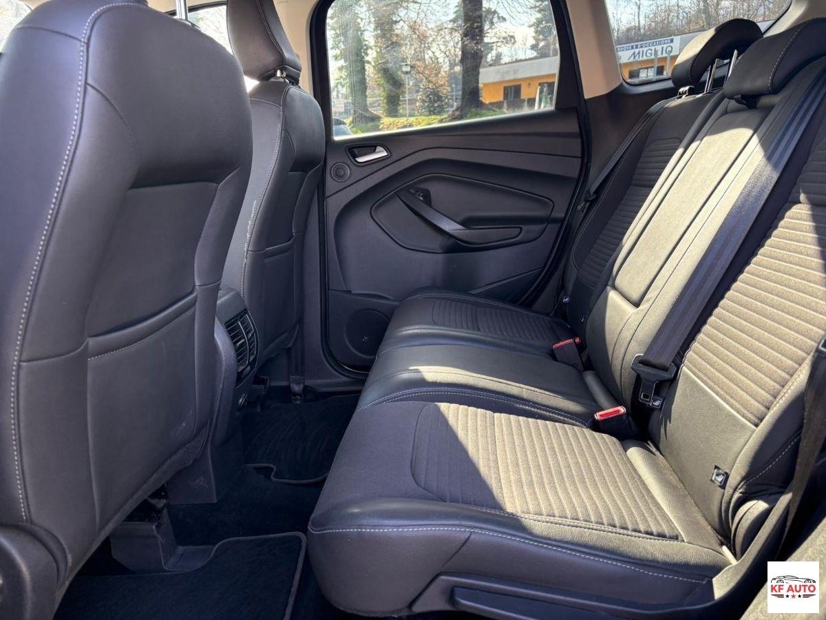 FORD - Kuga - 1.5 TDCI 120 CV S&S 2WD P. Titanium-AUT-NEOPATENTATI