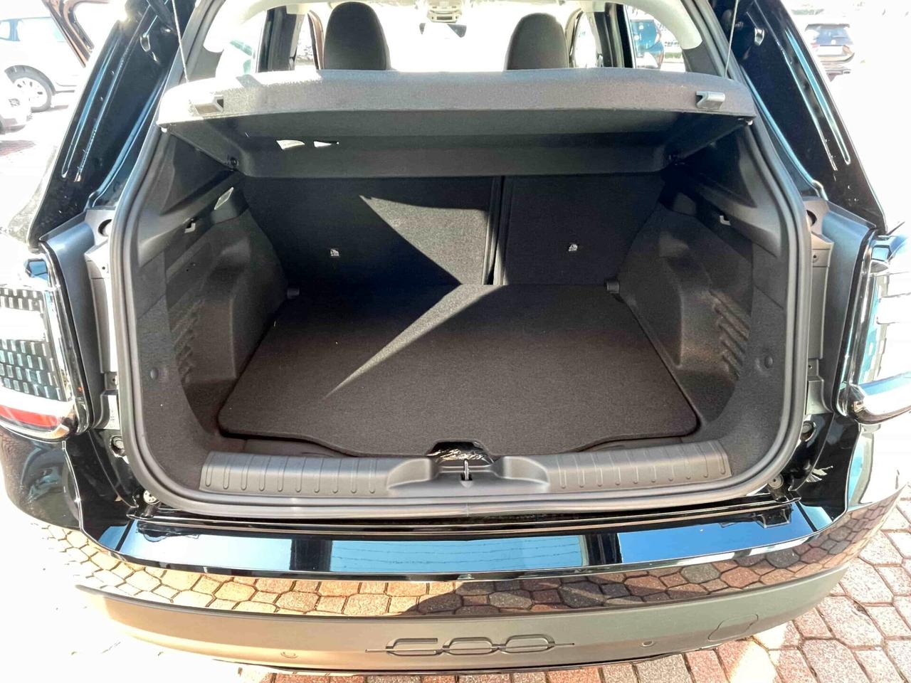 Fiat 600 Hybrid 110 CV DCT MHEV Icon NEOPATENTATI