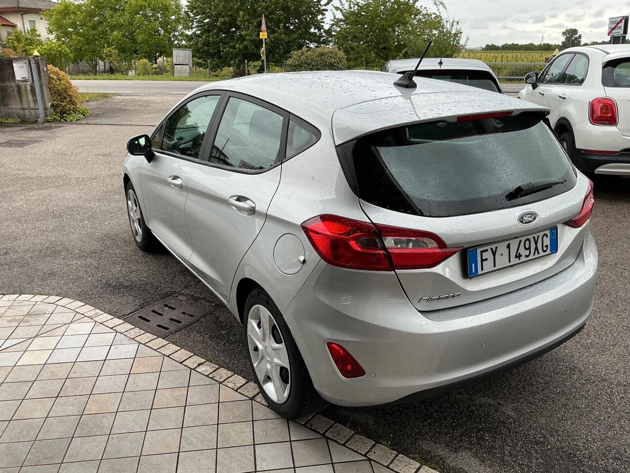 Ford Fiesta 1.1 Benzina Neopatentati