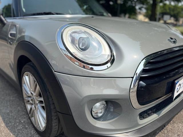 Mini Mini IV F55-F56 2014 1.5 Cooper D Hype Seven 5p