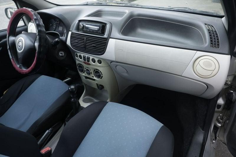 FIAT Punto FIAT Punto 1.2 5 porte Dynamic Unicoproprietario