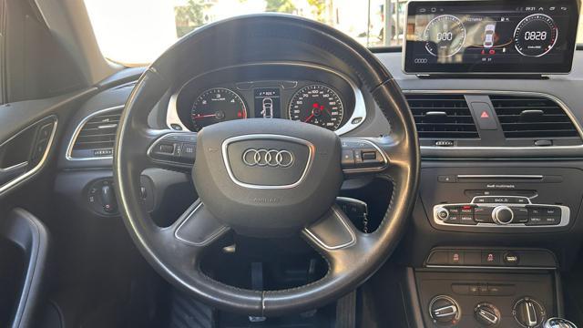 AUDI Q3 2.0 TDI 150 CV Business