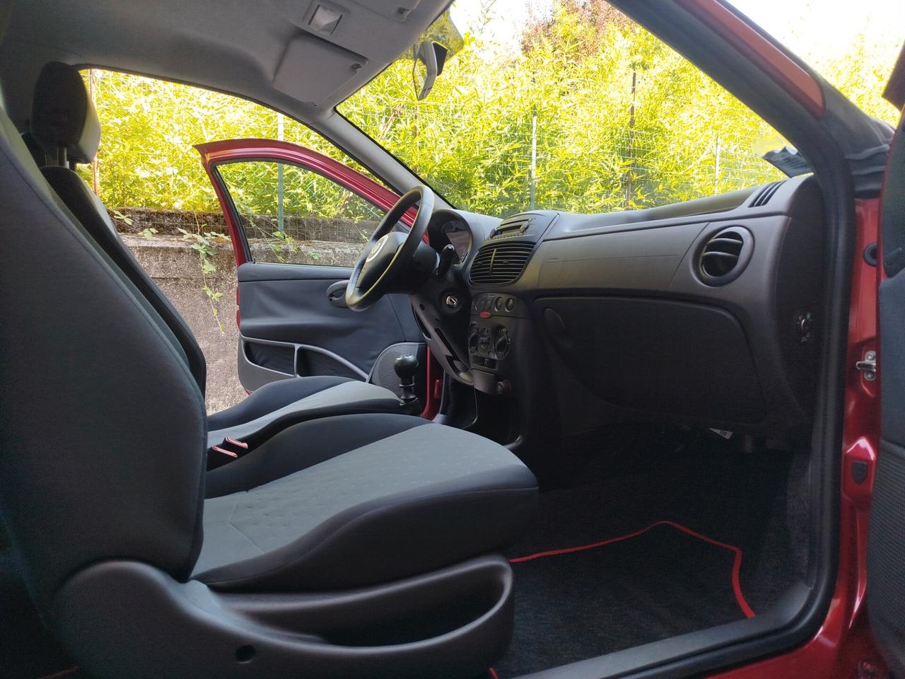 Fiat Punto 1.2 BENZINA 60cv / 46.000km / Unipro