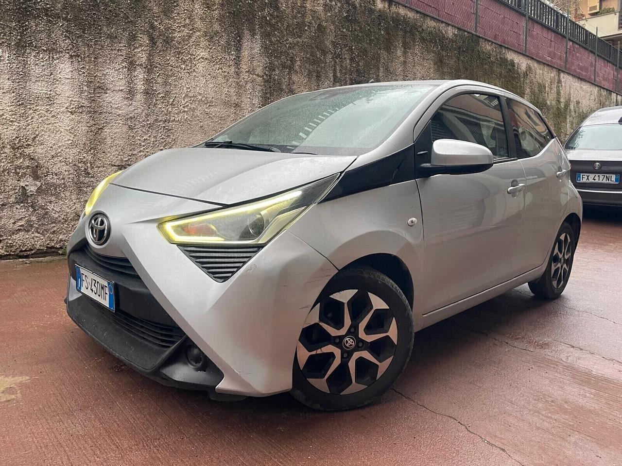 TOYOTA AYGO 1.0 AUTOMATICA* PREZZO VERO* 5 PORTE UNIPRO- KM CERTI- GARANZIA 12 MESIU