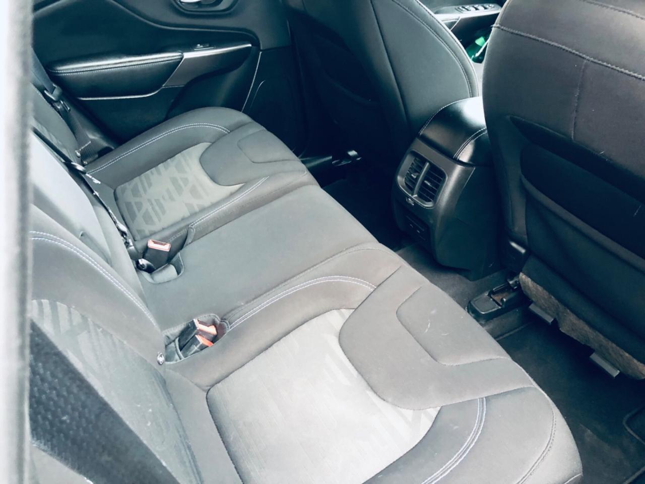 Jeep Cherokee 2.2 Mjt AWD Active Drive I Business