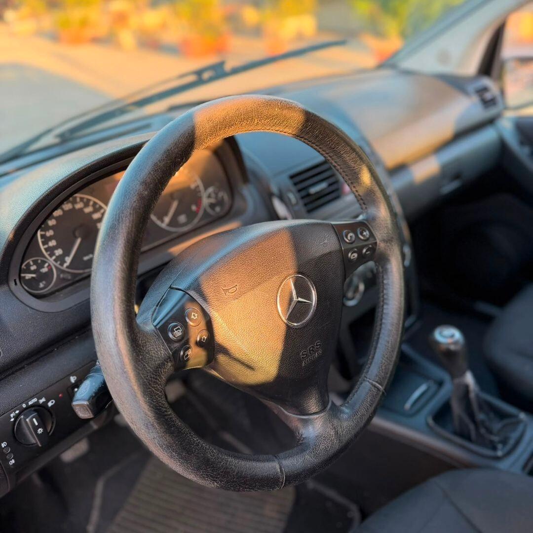 Mercedes A 180 CDI - 109CV