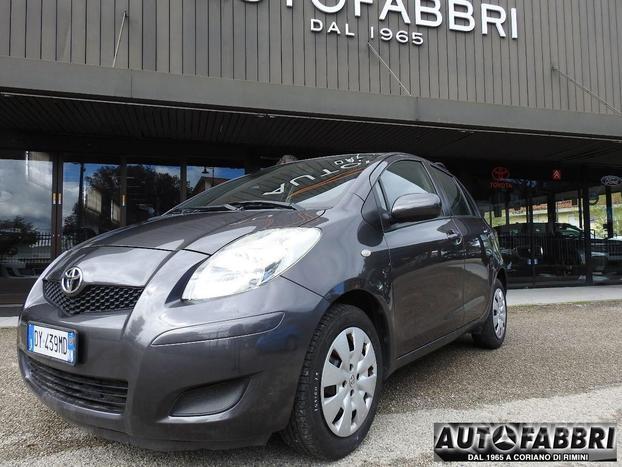 TOYOTA - Yaris - 1.3 5p.CLIMA 4 CIL. CD HI FI