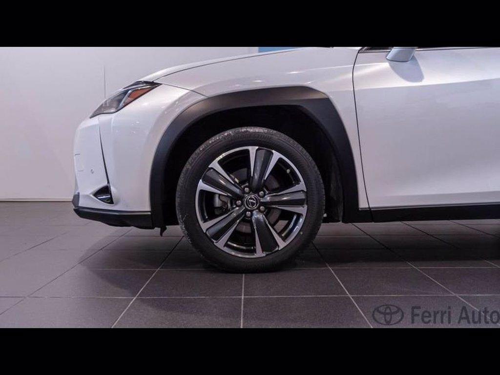 LEXUS Ux 250h 2.0 executive 2wd cvt del 2019