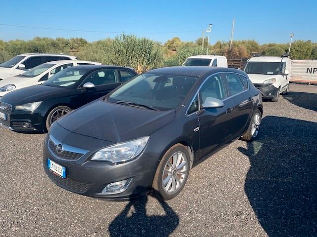 Opel Astra 1.7 CDTI 110CV 5 porte Cosmo