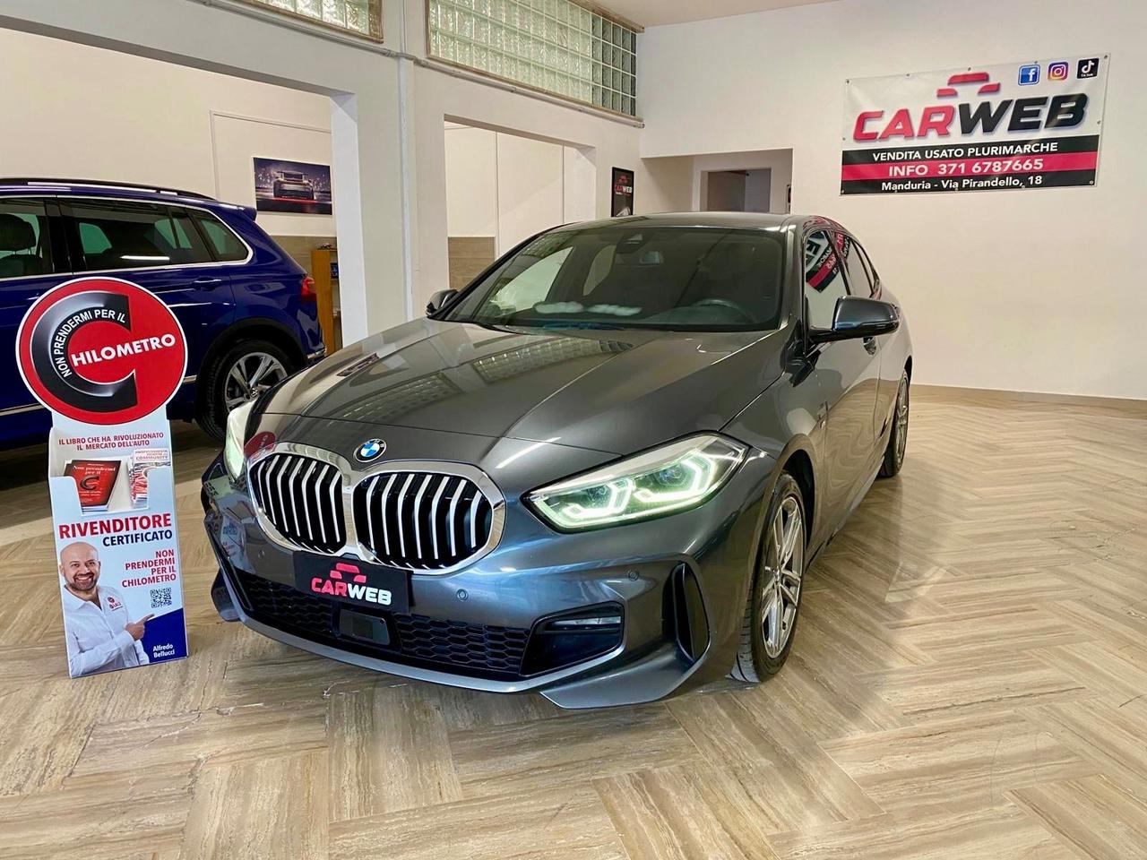 BMW 118 D MSPORT Navy 2021