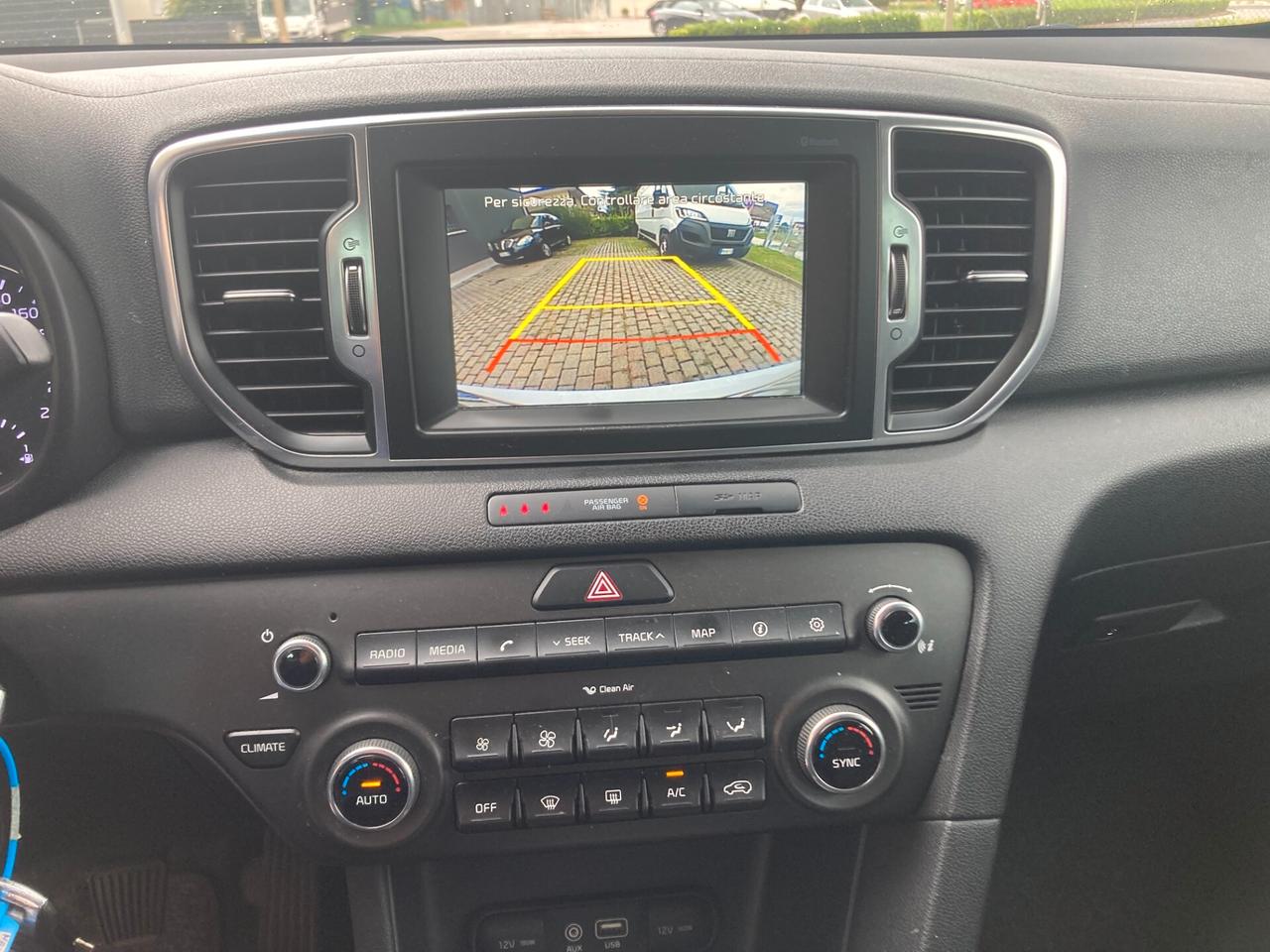 Kia Sportage 1.7 crdi 2wd EURO6B **NEOPATENTATI **