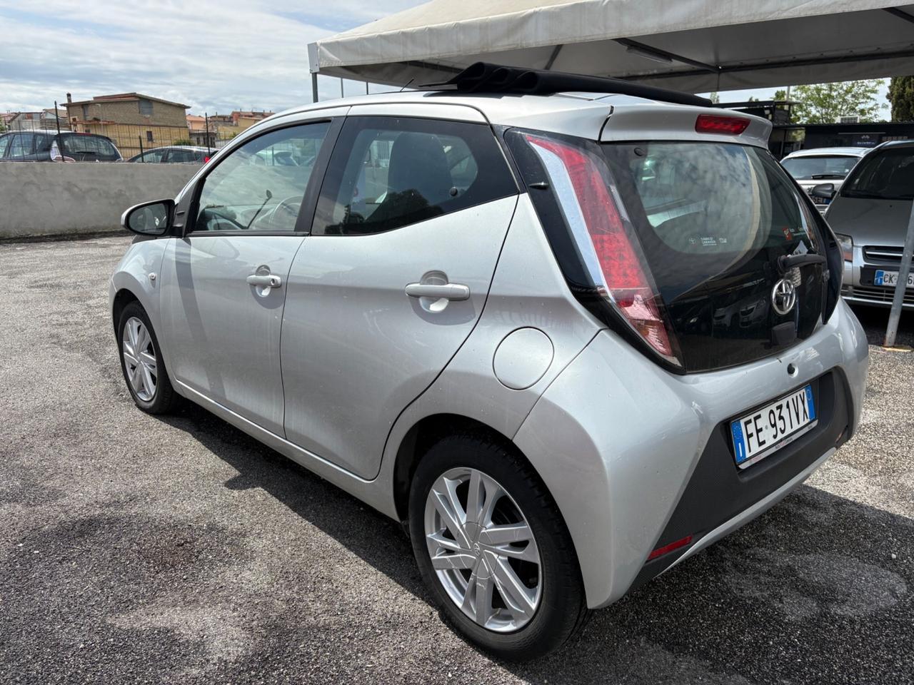 TOYOTA AYGO 2016 CABRIO