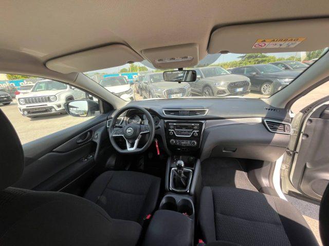 NISSAN Qashqai 1.2 DIG-T Acenta