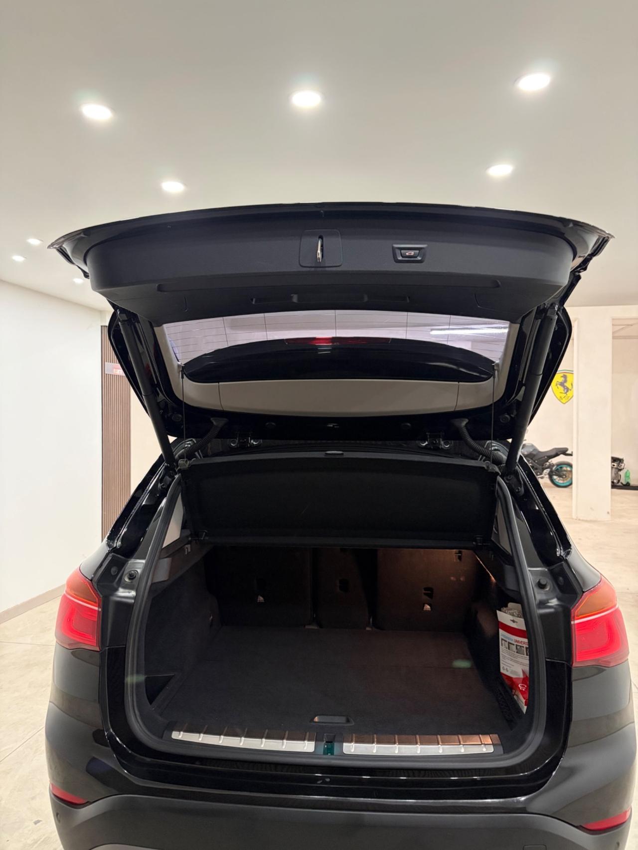 Bmw X1 sDrive18d xLine