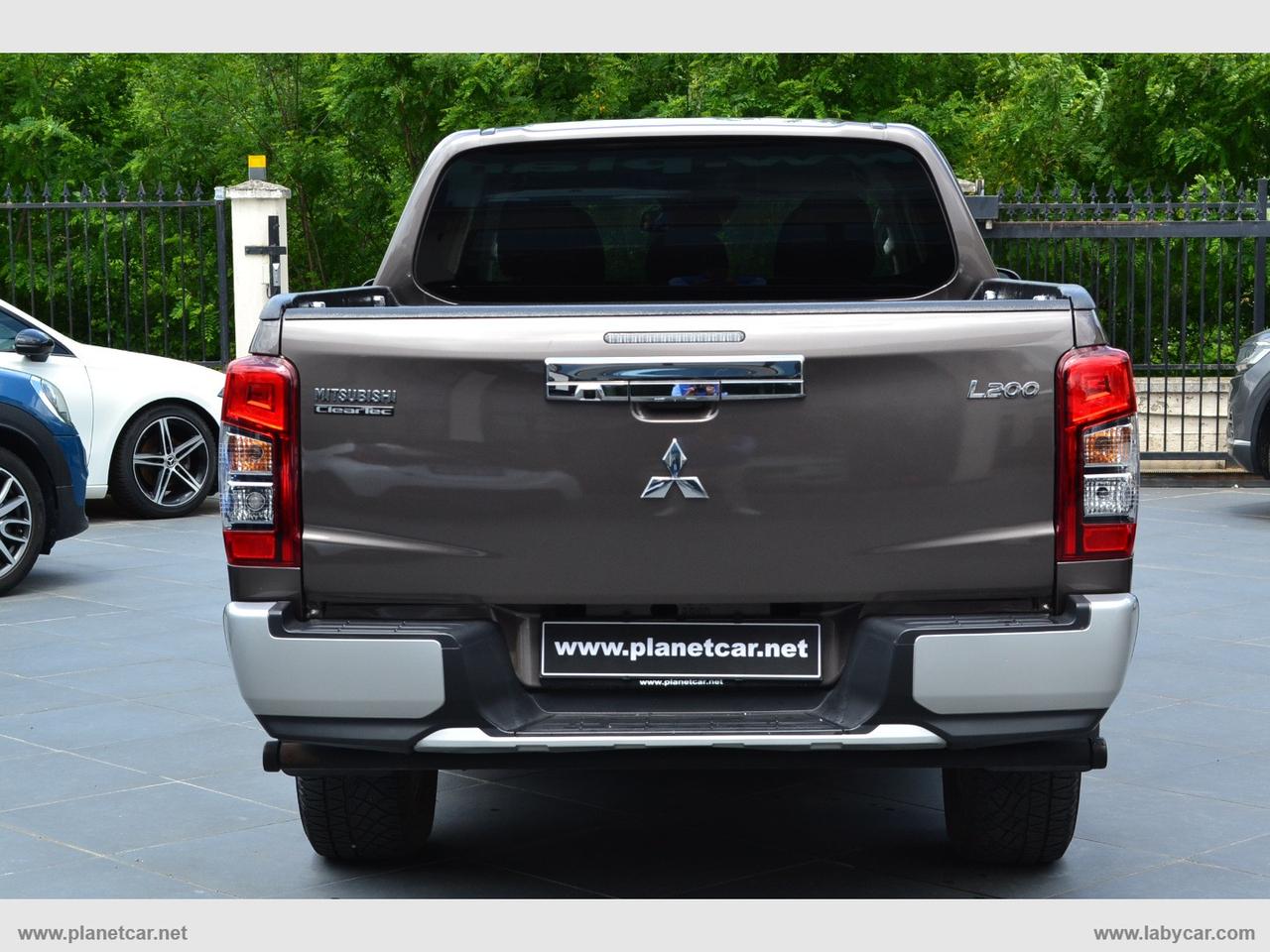MITSUBISHI L200 2.3 D DoubleCab 4x4 Sup.Sel.Intense
