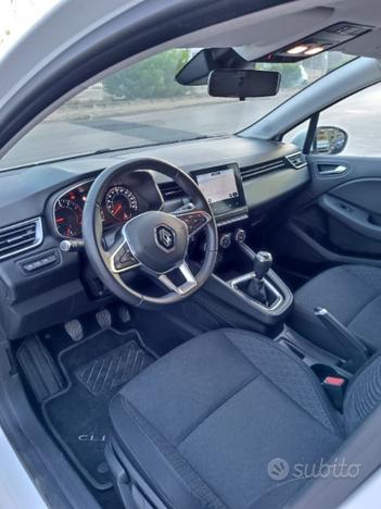 RENAULT Clio TCe 90 CV 5 porte Intens i.e