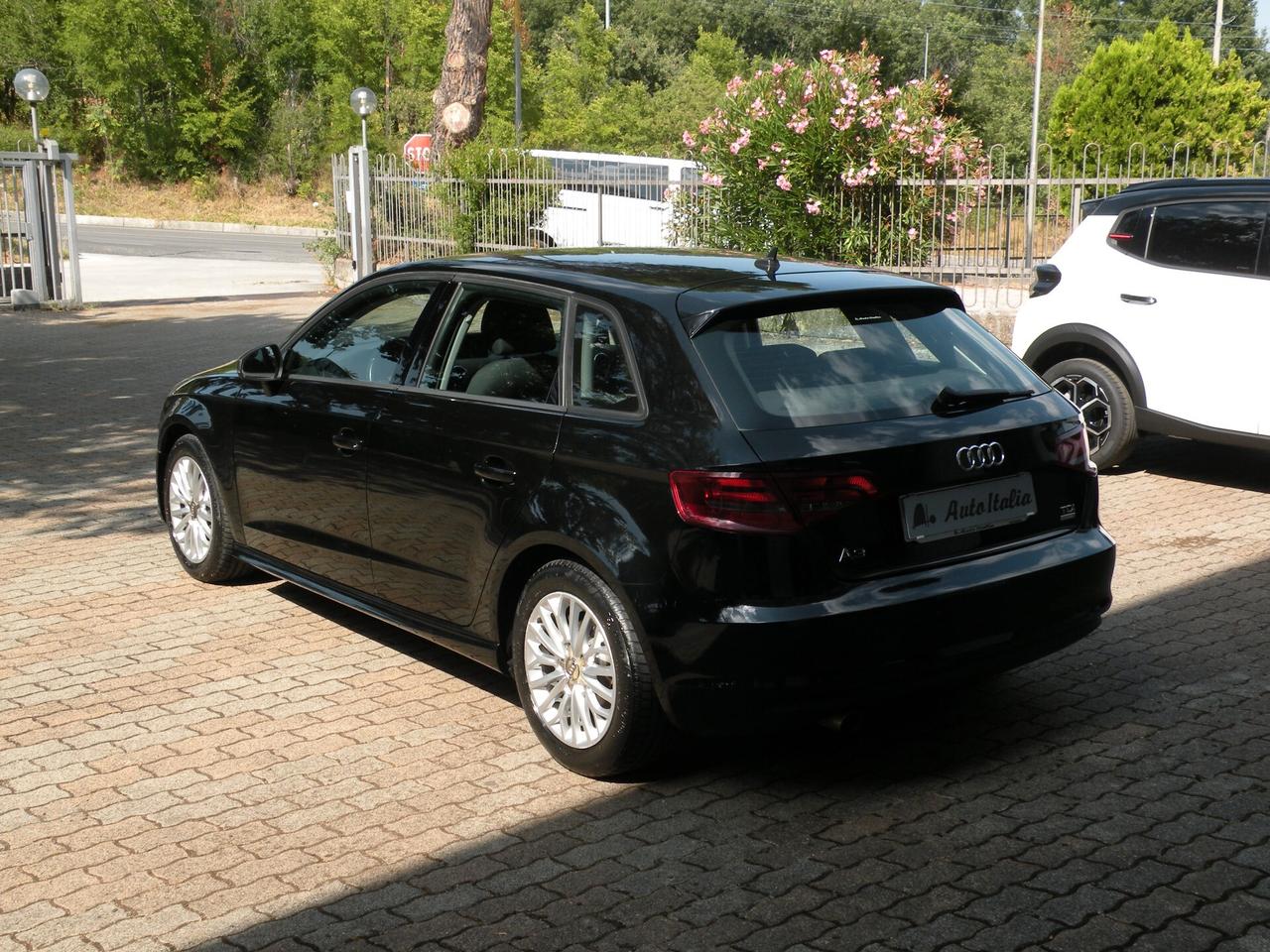 AUDI A3 1.6 TDI 110CV 2016