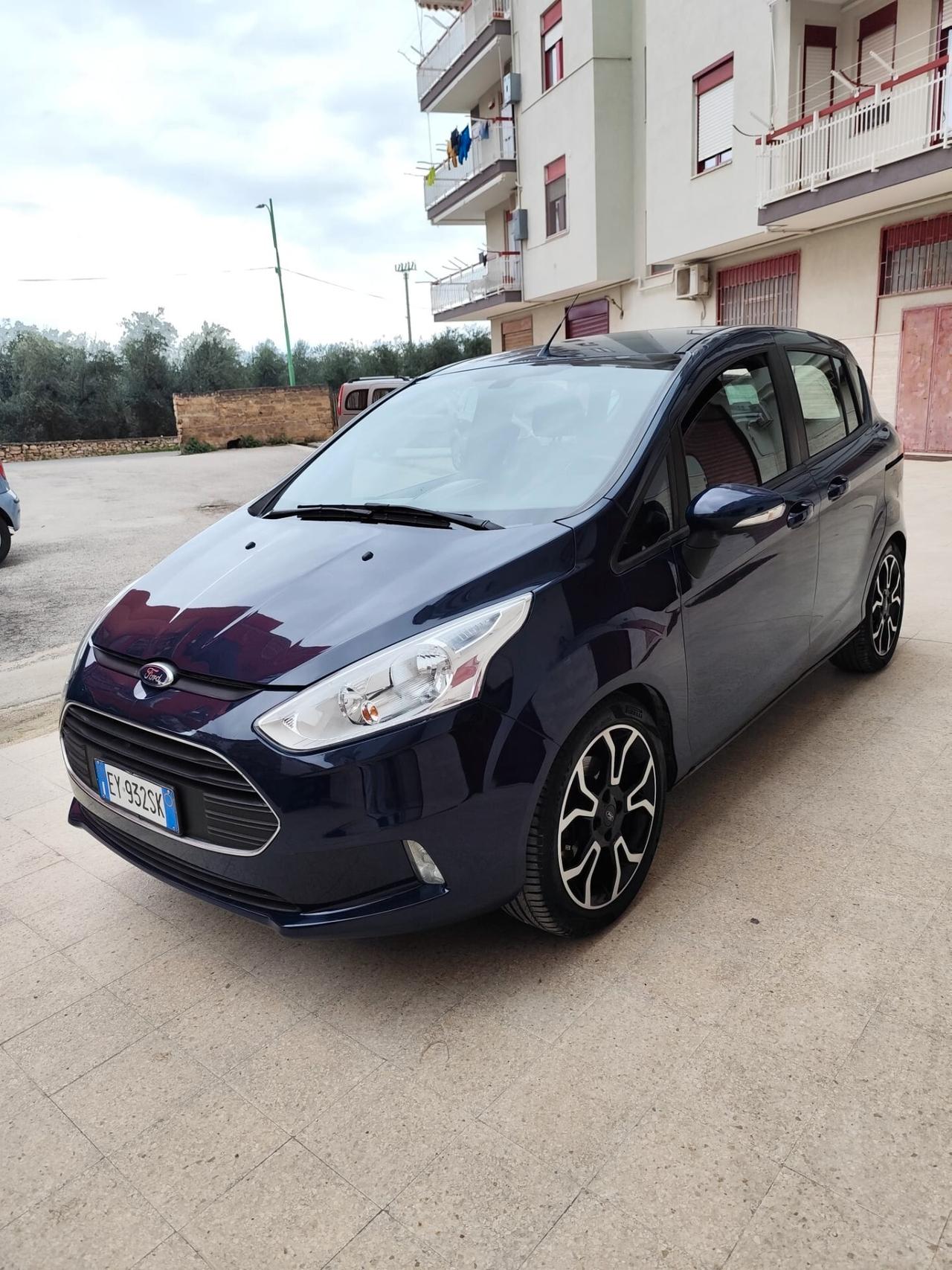 Ford B-Max 1.4 GPL 90 CV Business Titanium