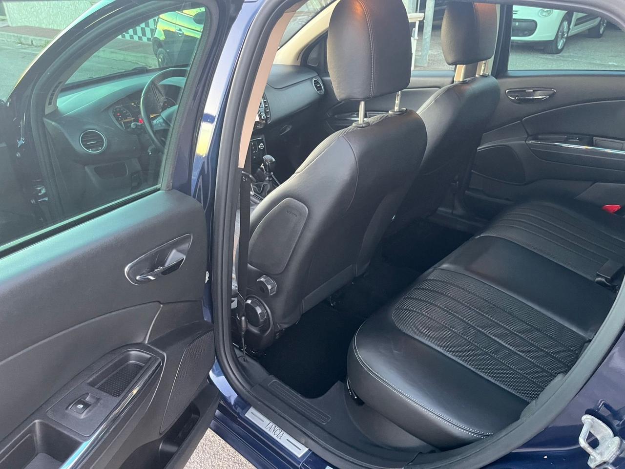 Lancia Delta 1.6 MJT Gold Unipro 2014