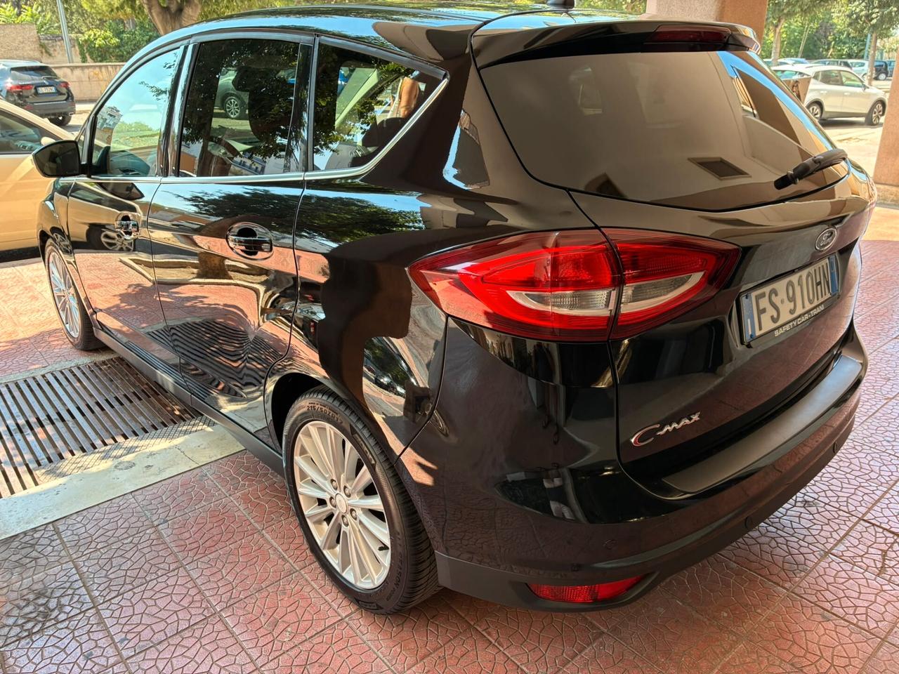 FordC-Max 1.5TDCi 120CV navi retro perfetta-18