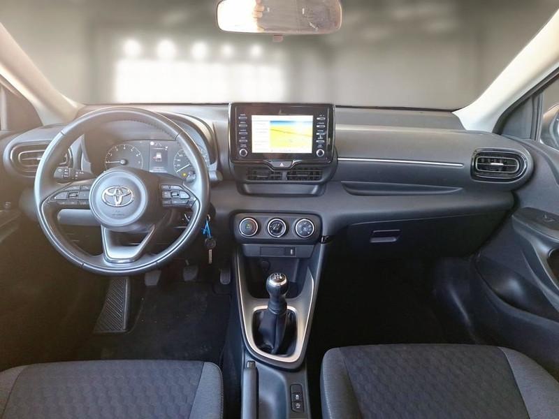 TOYOTA YARIS 1.0 ACTIVE MY21 5 PORTE BERLINA