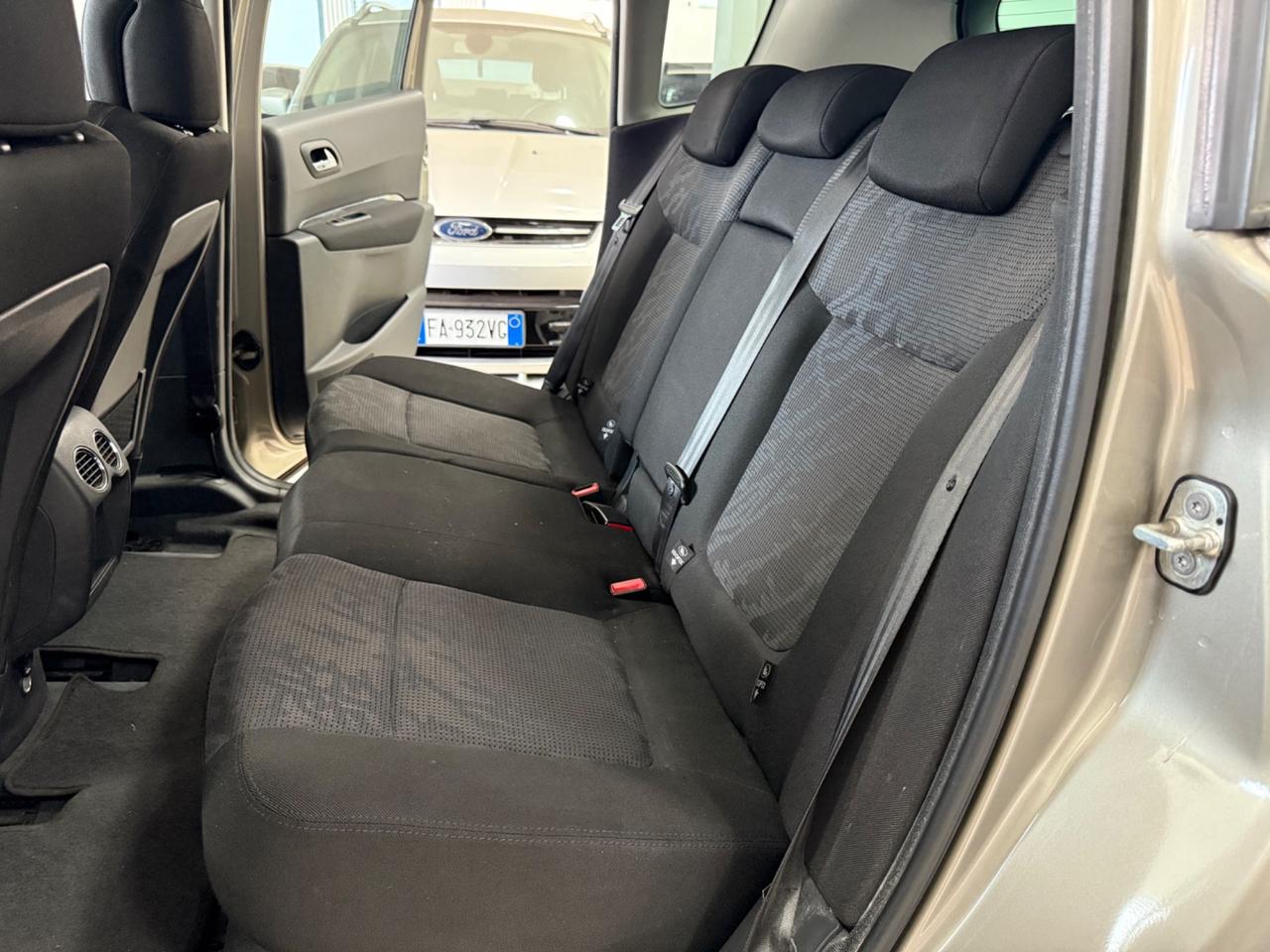 Peugeot 3008 1.6 hdi full optional 160 mila km