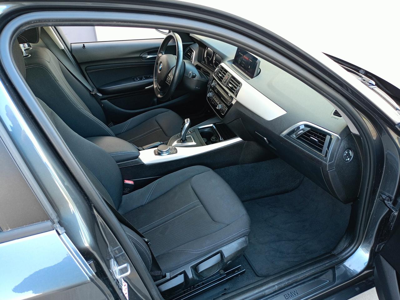 BMW 116D CAMBIO AUTO NEO PATENTATI