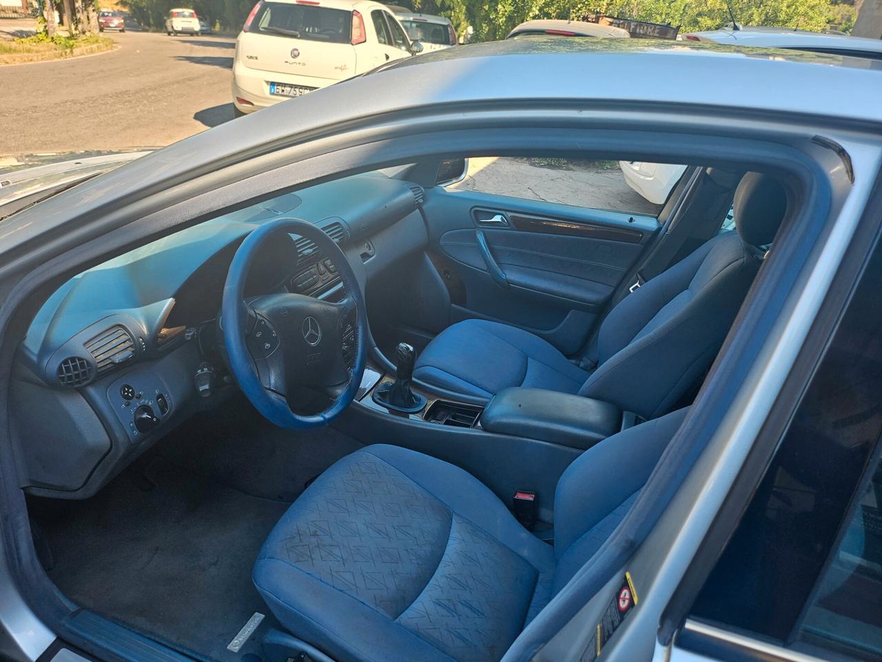 Mercedes-benz C 200 CDI Elegance 181.000km 2003