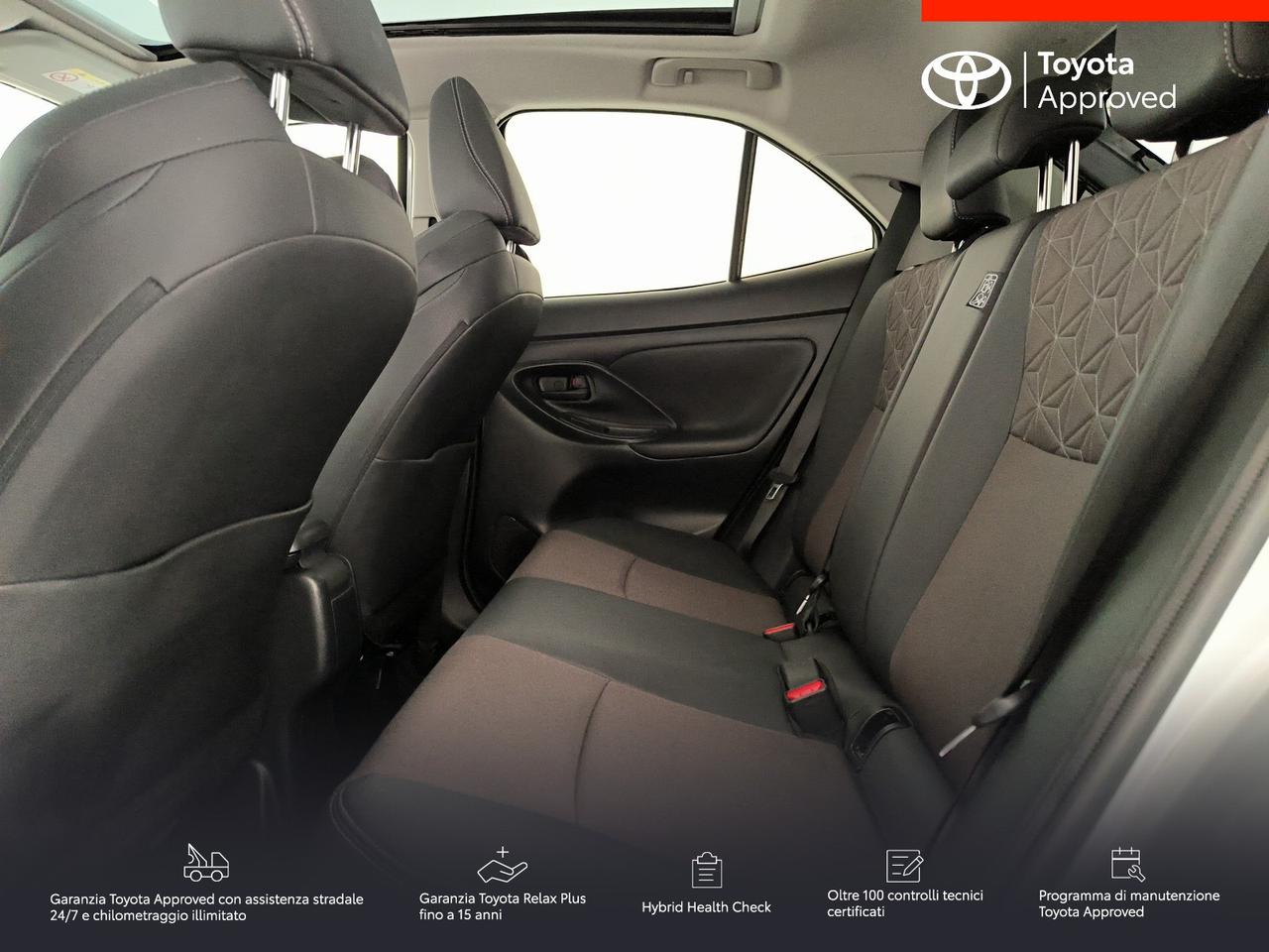 Toyota yaris cross 1.5h lounge fwd 116cv e-cvt