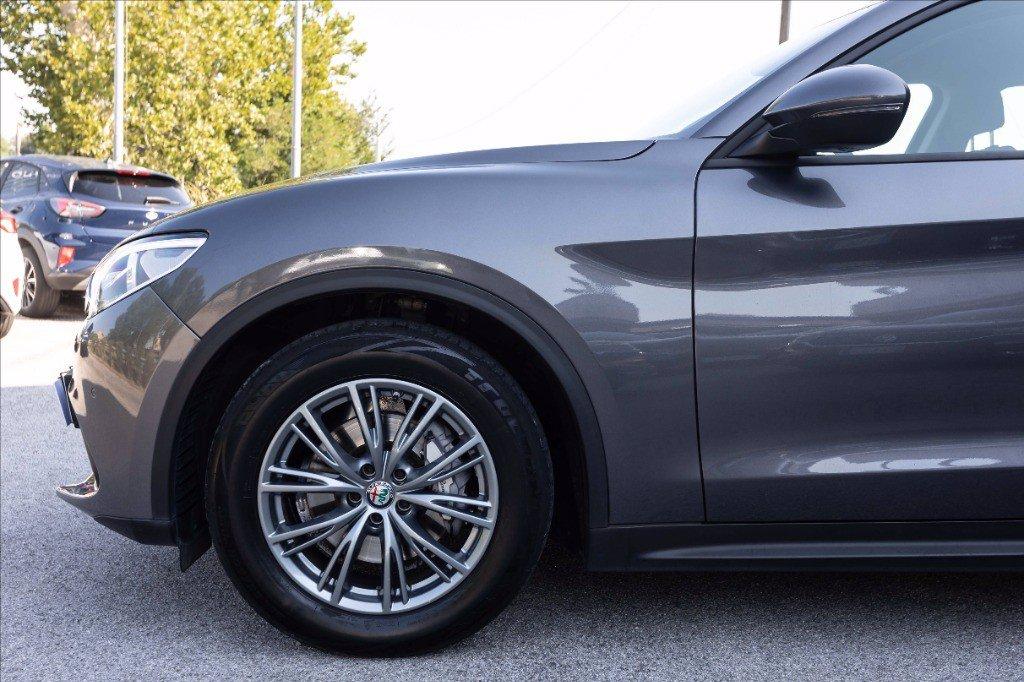 ALFA ROMEO Stelvio 2.2 t Business rwd 190cv auto my19 del 2018