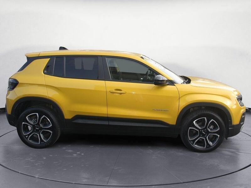 Jeep Avenger e-Hybrid 1.2 MHEV e-Hybrid Turbo Summit