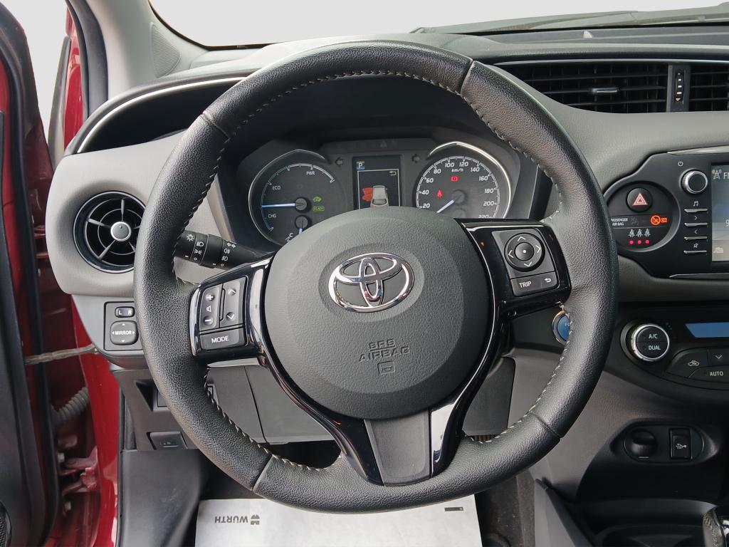 Toyota Yaris 1.5 Hybrid 5 porte Business