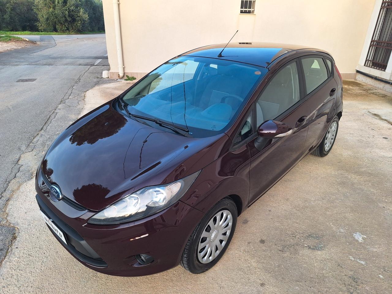 Ford Fiesta 1.4 TDCi 5p. 157000 km PERFETTA