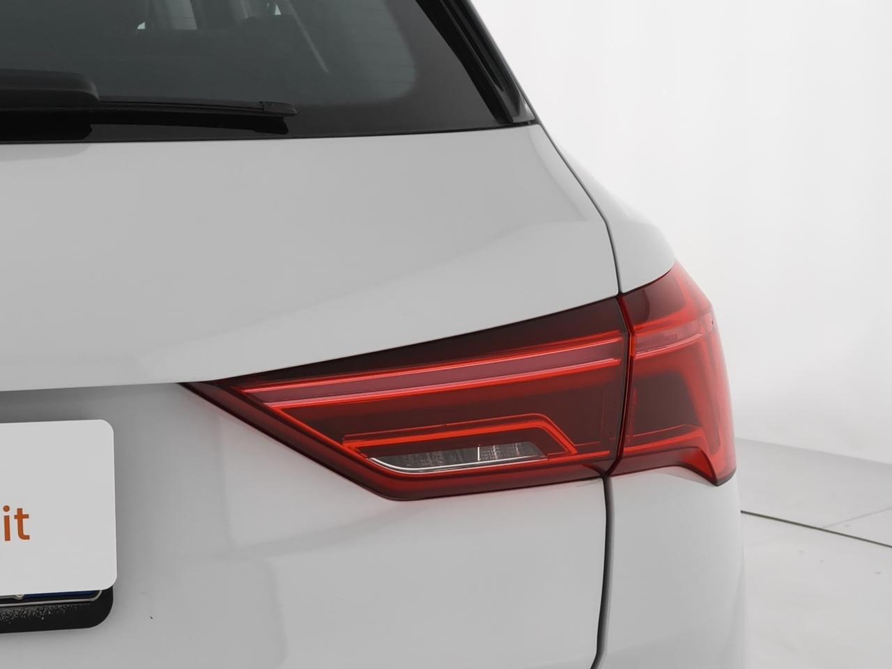 Audi Q3 35 2.0 tdi Business Advanced