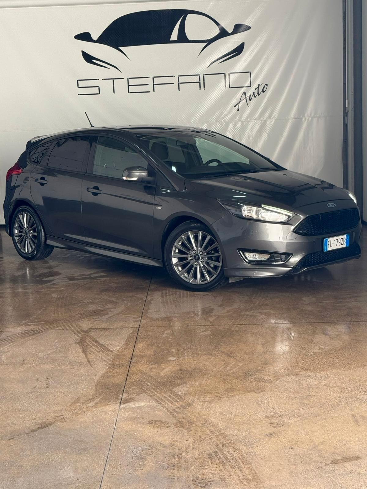 Ford Focus 1.5 TDCi 120 CV Start&Stop ST Line Business