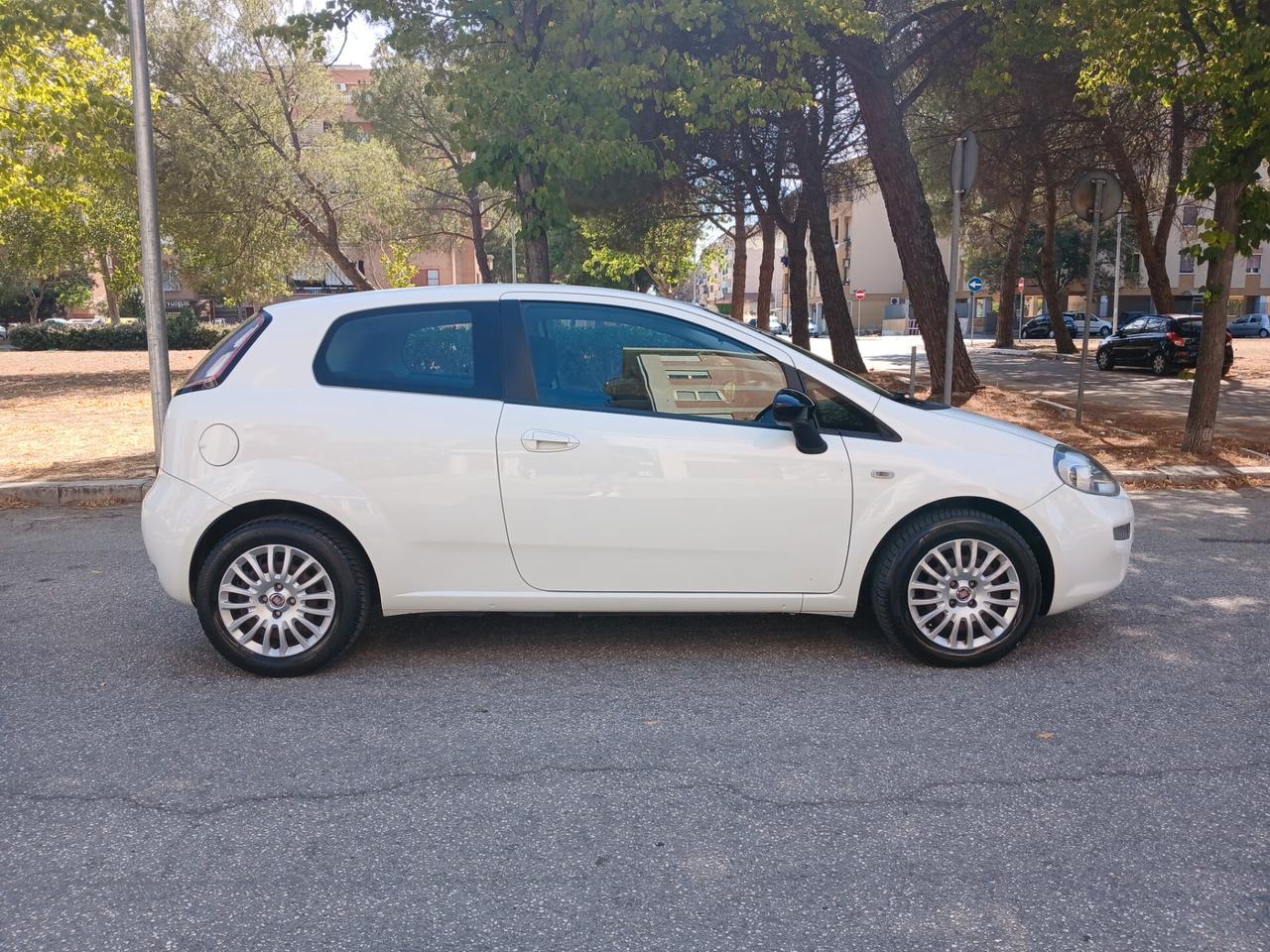 Fiat Punto 1.3 MJT II S&S 85 CV 3 porte ECO Lounge
