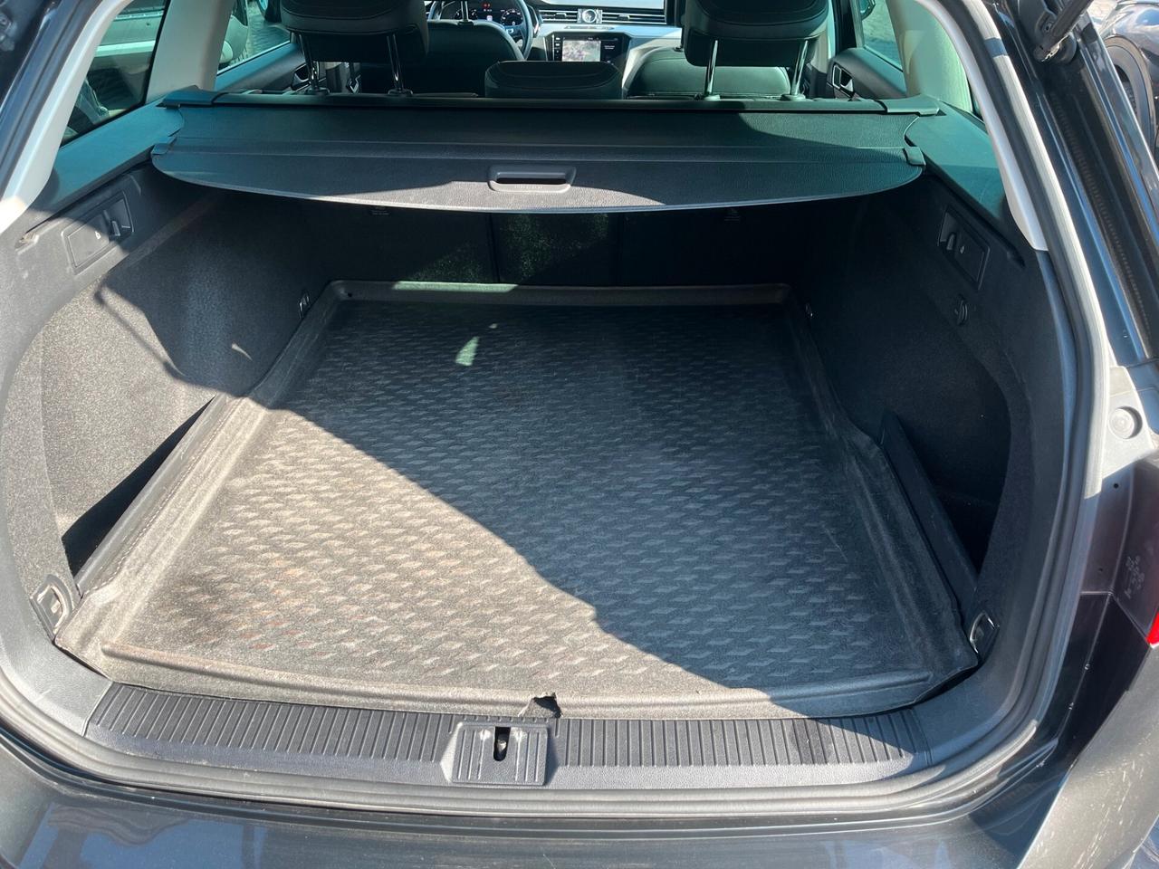 Volkswagen Passat Variant 2.0 TDI DSG Executive BlueMotion Tech.
