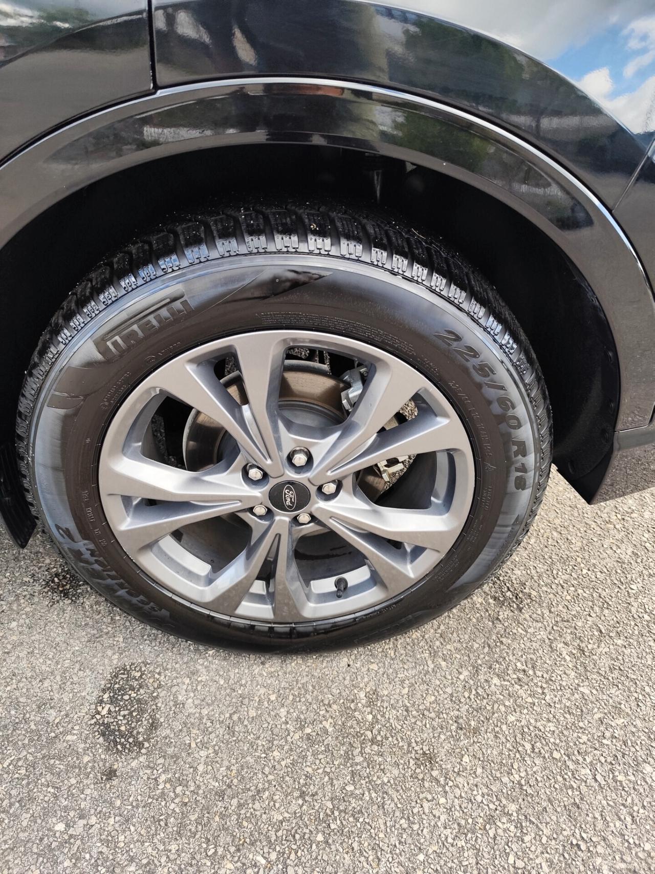 Ford Kuga 2.5 Plug In Hybrid 225 CV CVT 2WD ST-Line