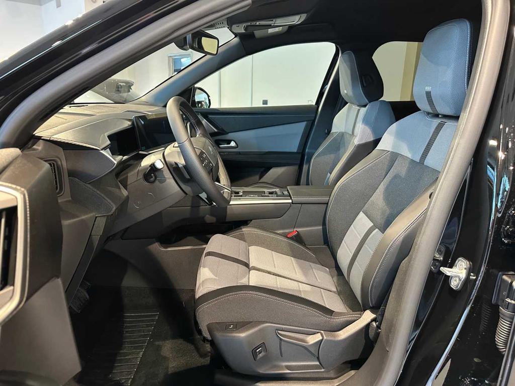 Opel Grandland Grandland 1.2 hybrid GS 136cv e-dcs6