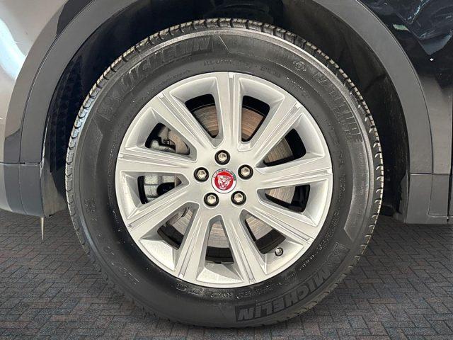 JAGUAR E-Pace 2.0 AWD aut. R-Dynamic