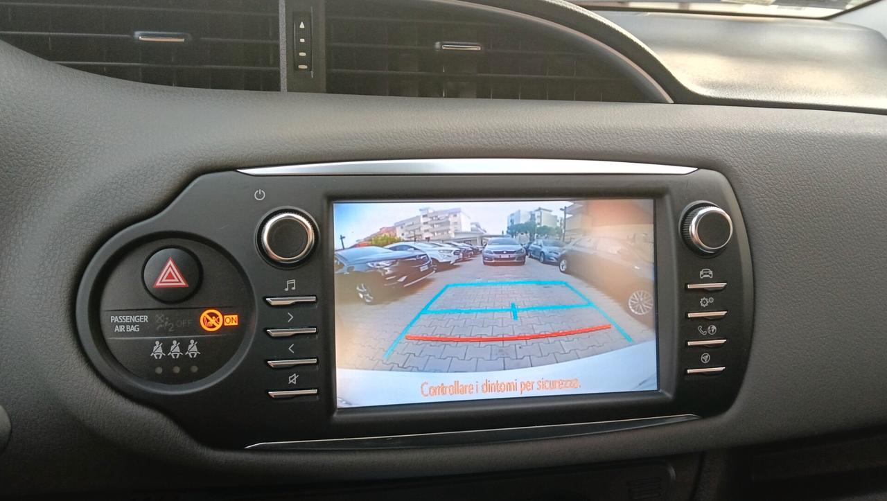 TOYOTA YARIS 1.5 HYBRID AUTO-PREZZO PROMO!