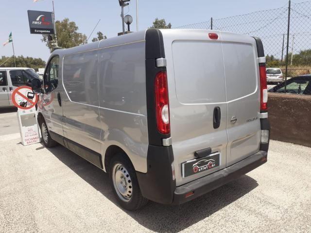 NISSAN - Primastar