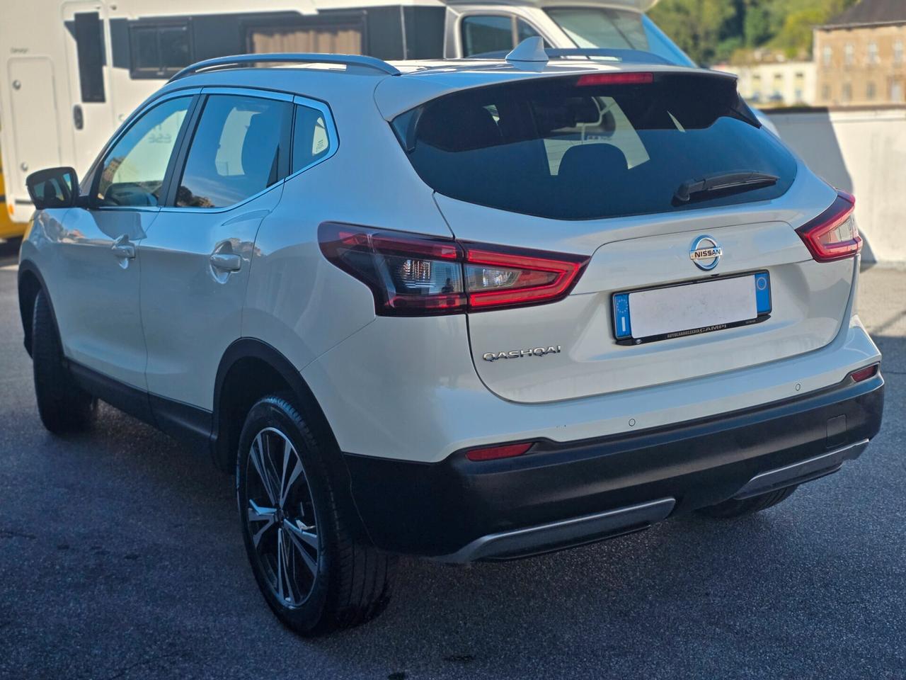 Nissan Qashqai 1.3 DIG-T 140 CV Tekna+