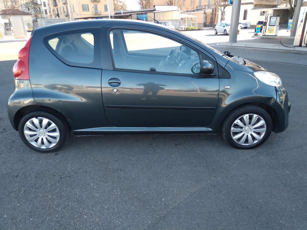 Citroen C1 1.0 68cv 3 porte Sport x neopatentati