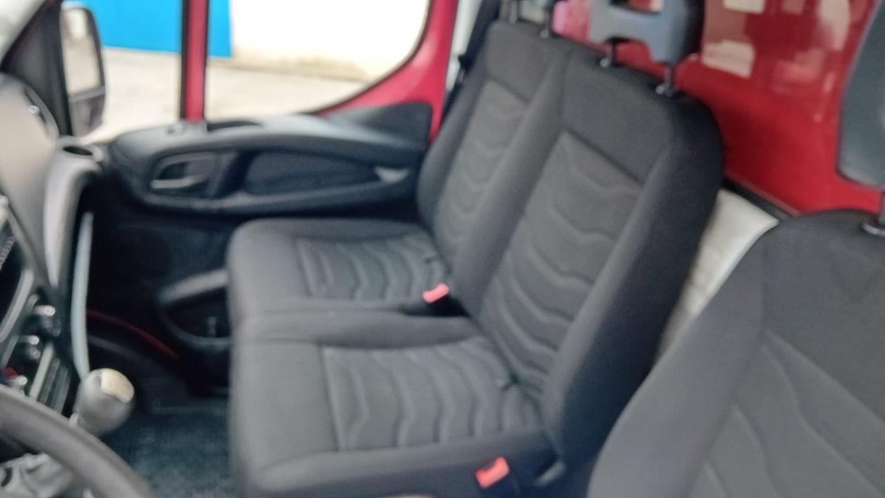 Iveco Daily 35-13-2.3 mjt box alluminio-2015