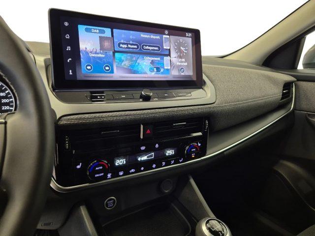 NISSAN Qashqai MHEV 140 CV N1 Autocarro