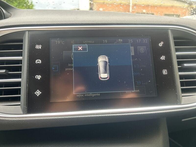 Peugeot 308 BlueHDi 120 S&S Business