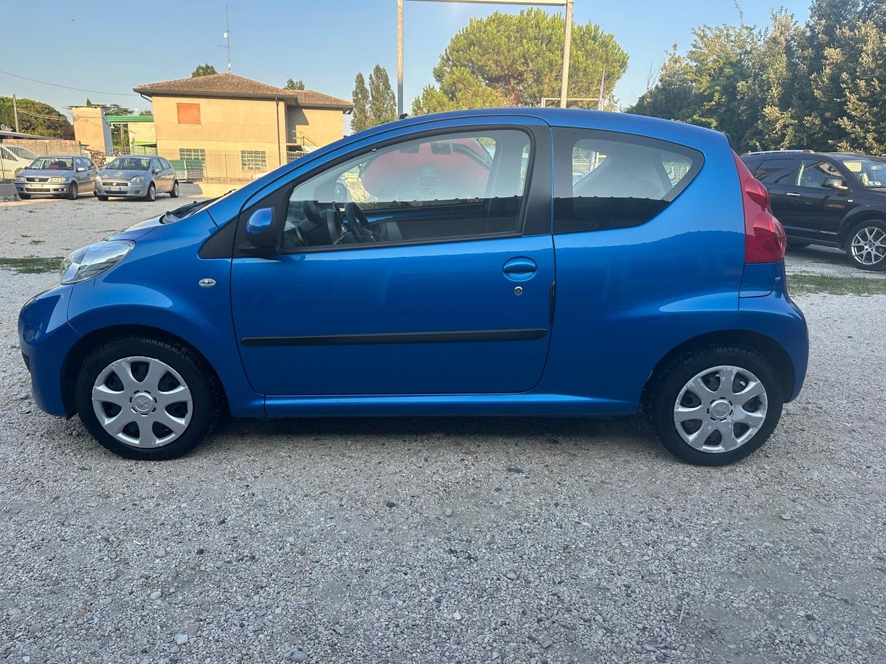 PEUGEOT 107 - 1000 CC BENZINA - KM 40000
