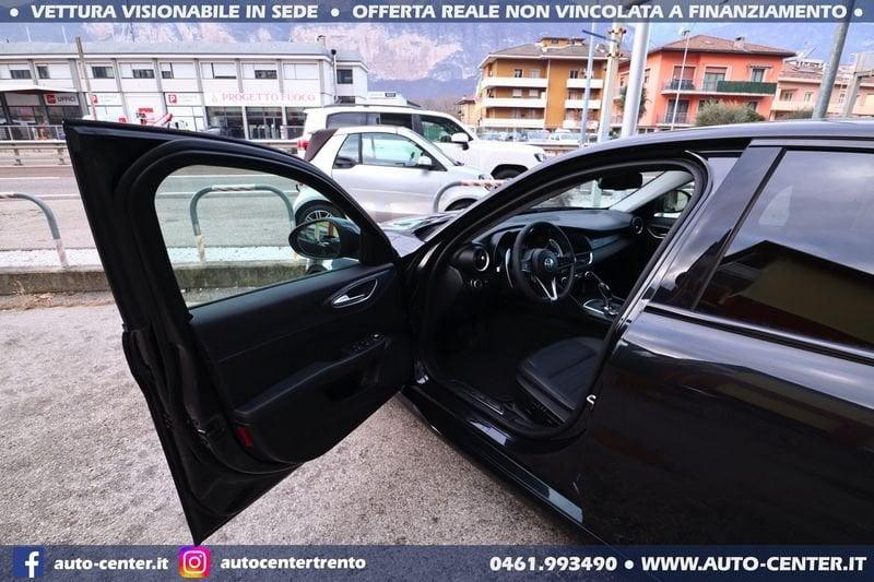 Alfa Romeo Giulia 2.0 Turbo 200CV AT8 B-Tech